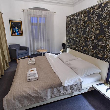 Hotel Villa Necas Žilina Exterior foto